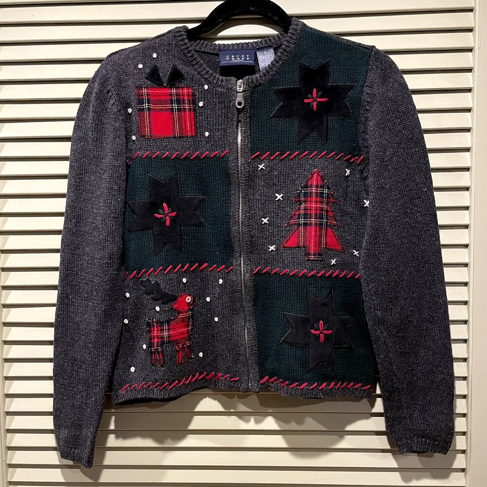 Christmas Sweater Grandma Cottagecore Crazy Horse Medium